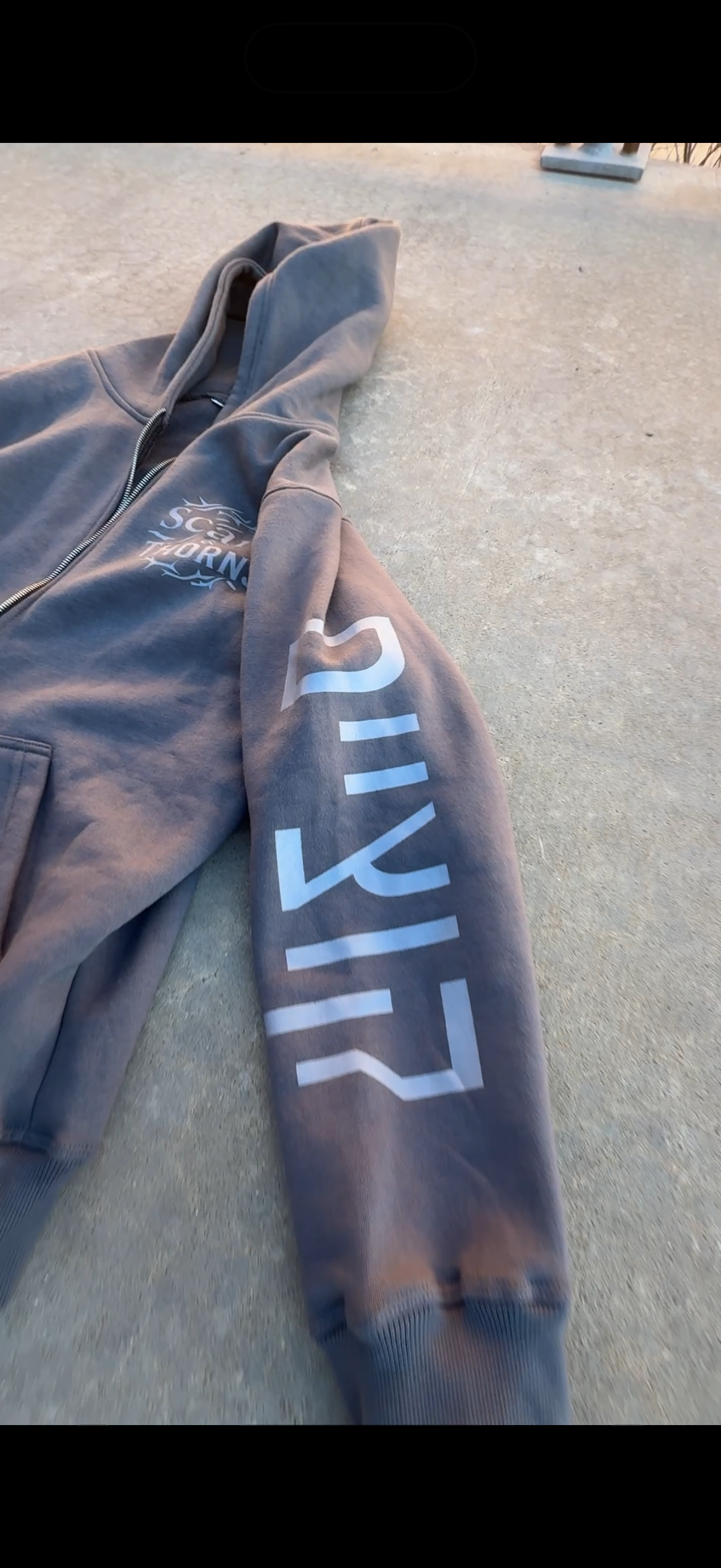 Scars and Thorns dark grey Zip-up