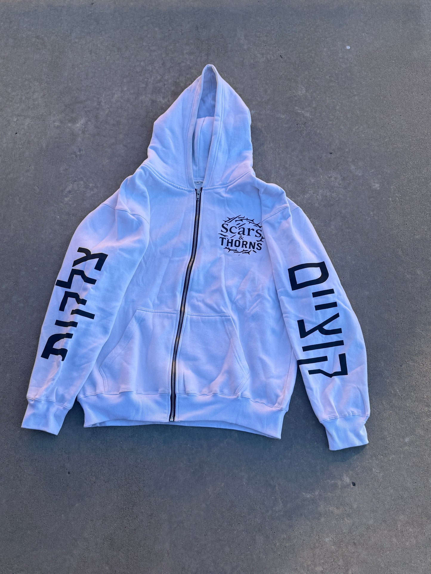Scars and Thorns white Zip up
